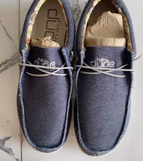 114全新正品44码意大利都德dude大码...