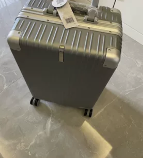 全新 小米90分铝框行李箱 20英寸 90...