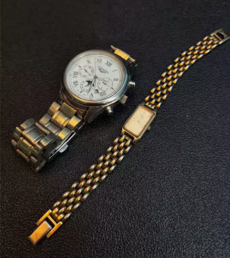 配件表两枚 一枚精工本土女士腕表 一枚不晓...