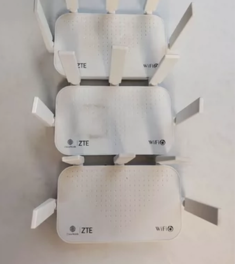 打包出三台中兴E2633 ax3000，有...