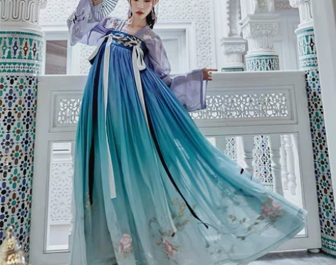 【汉服出租】#此款为十三余小豆蔻儿#【花神...