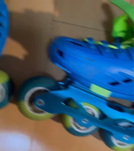 乐秀溜冰鞋平花鞋花式轮滑鞋可调直排轮旱冰鞋...