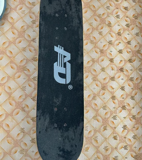 AD专业滑板初学者四轮双桥滑板车 有需要的...