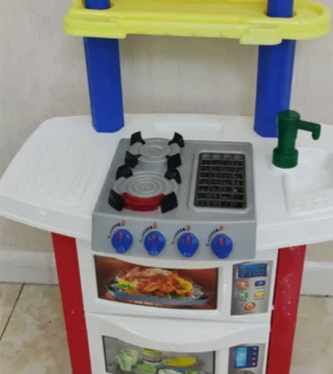 贝恩施厨房玩具，一百多入手，小孩没怎么玩，...