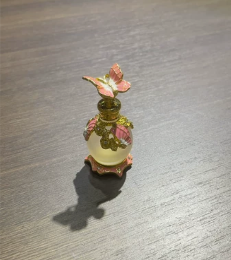 15ML粉色蝴蝶瓶 精油瓶 香水分装瓶 空...