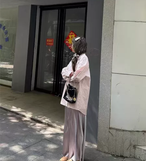 gao级卦 极简row风斜裁流光半裙 (松...