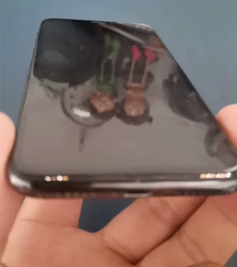 苹果手机，iPhone X ，品像如图，开...