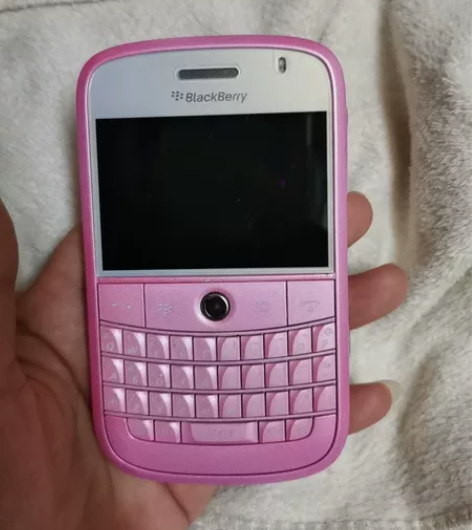 黑莓9000 blackberry 可爱粉...