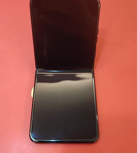 moto小折叠  40u  12+512 ...