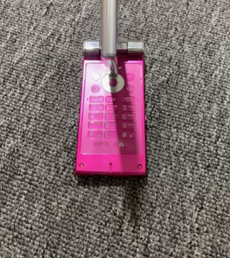 ?夏普SH7118C，成色非常新，经典的旋...