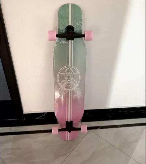 【闲置出】四轮成人滑板 、超软板 好操控 ...