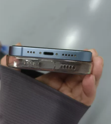 个人闲置苹果14。128内存 ，成色95新...