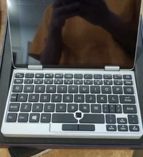 壹号本GPD 7英寸口袋笔记本电   银色...