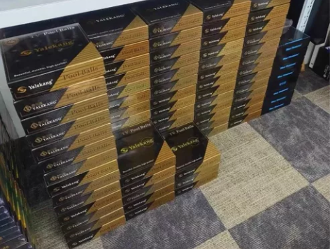 瑕疵特价 球厅倒闭急需用钱 周转台球捡漏！...