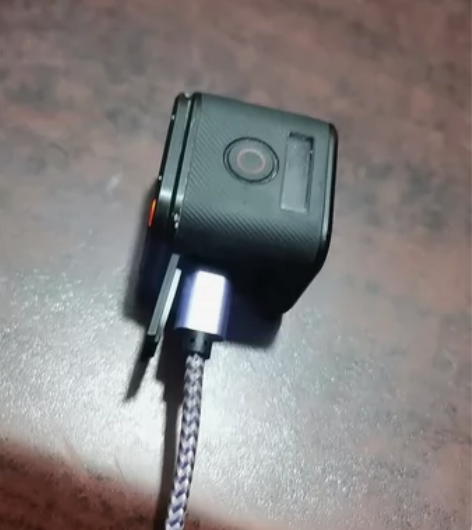 gopro4 成色如图,表面有磨损,如图 ...