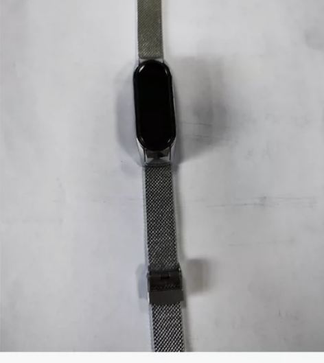 小米手环5NFC版，功能正常。成色不做评价...