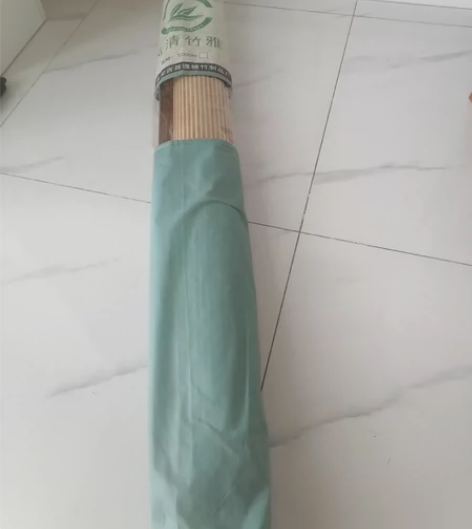 转让竹席一个30元，尺寸：宽1.0米长1....