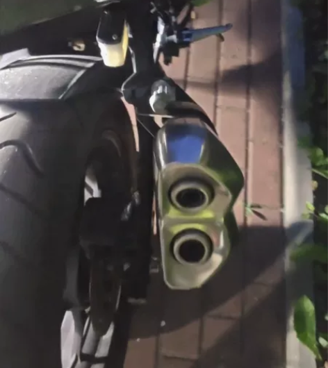 国威400排量摩托车菜花蛇，N19400C...