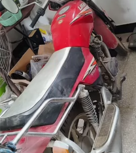 力帆125摩托车换，两轮电动车 感兴趣的话...