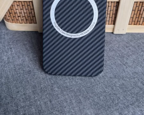 摩米士同厂凯夫拉碳纤维纹磁吸手机壳 适用苹...