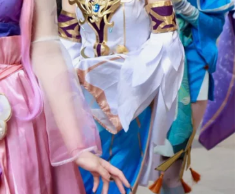 【出租】王者荣耀cosplay 貂蝉金色仲...