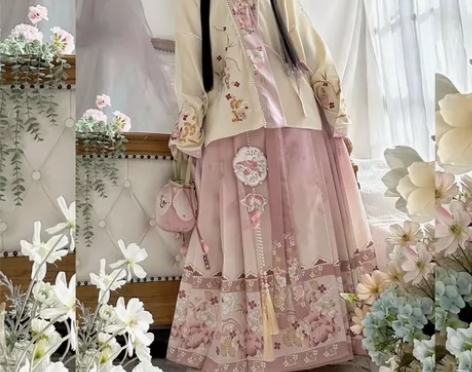 【低价出到27号】明制汉服玲珑花色，三件套...