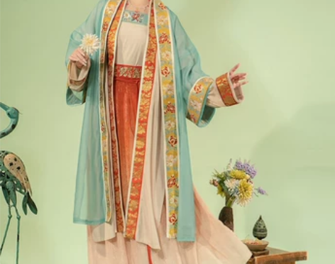 性价比很高的一套 东月棠:罗绮秋冬宋制渐变...