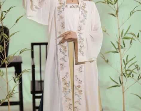 搞活动只穿过一次的宋制汉服三件套，非常新，...