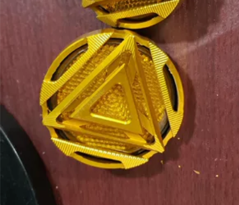 出EPIC反光牌 所有车型通用 直接拧上就...