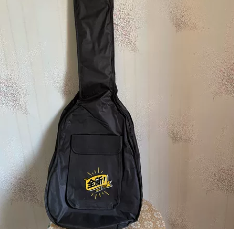 全新吉它包 感兴趣的话点“我想要”和我私聊...