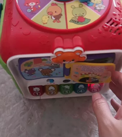 伟易达六面体，非常新，零件完整，类似玩具多...