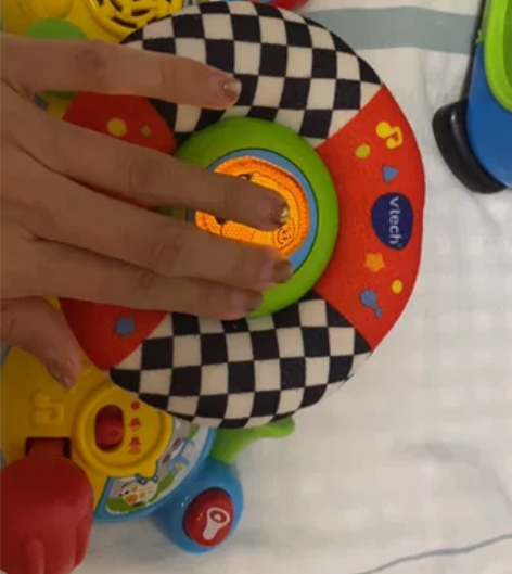 伟易达婴儿车方向盘。8成新，功能完好。不送...