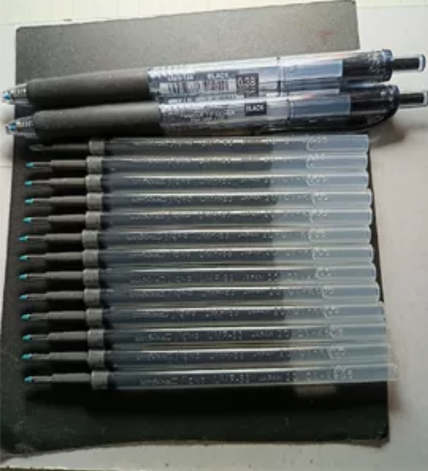 进口三菱中性笔替芯 包真。0.38mm。 ...