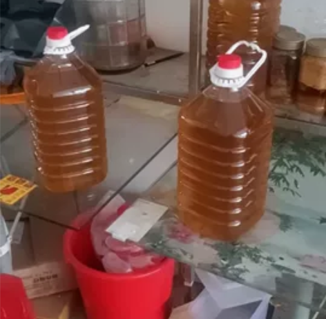 自家压榨山茶油 老茶树压榨 有需要联系我￥...