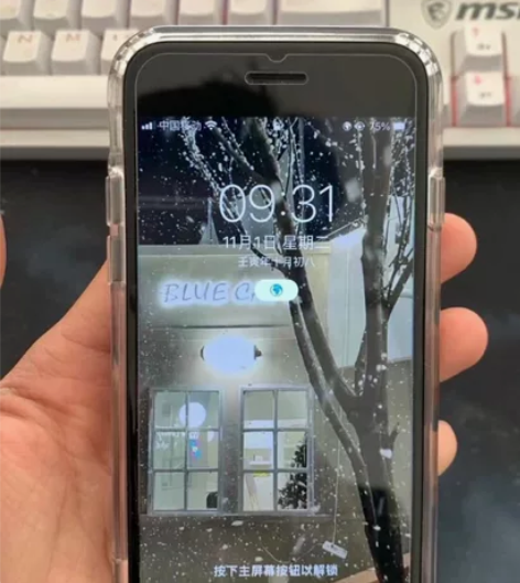 iPhone8  256G  大学生自用的...