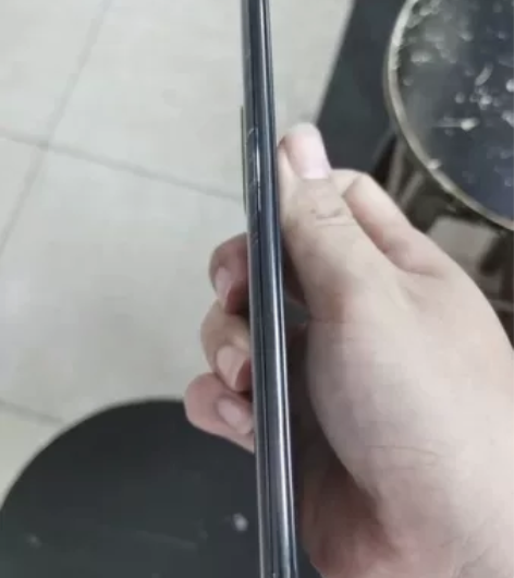 红米k40pro，8+256，成色好小氧化...