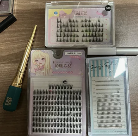 假睫毛 余量如图 送睫毛膏和胶水 搬家出闲...