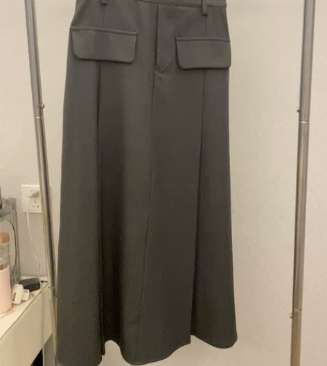 气质韩系深灰色长裙 穿1洗1，腰围64左右...