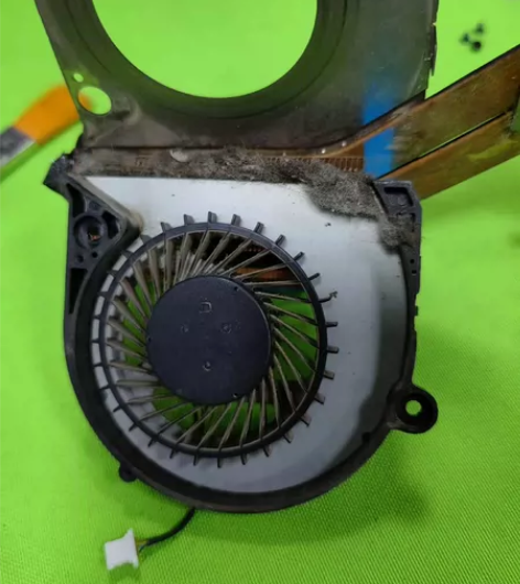 武汉笔记本清灰，游戏本清灰除尘上硅脂，电脑...