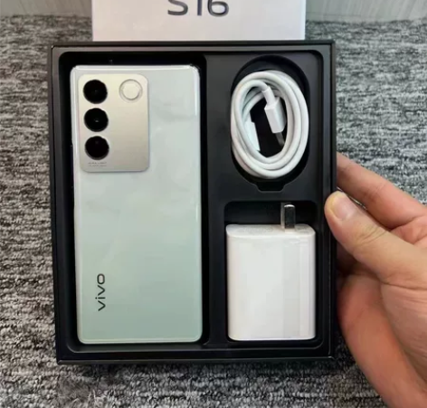 vivo S16 12+256G 2000...