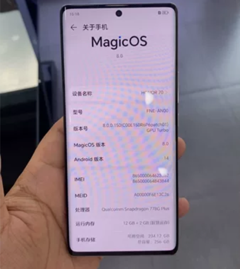 ?荣耀70 12+256g 成色如图，挺好...