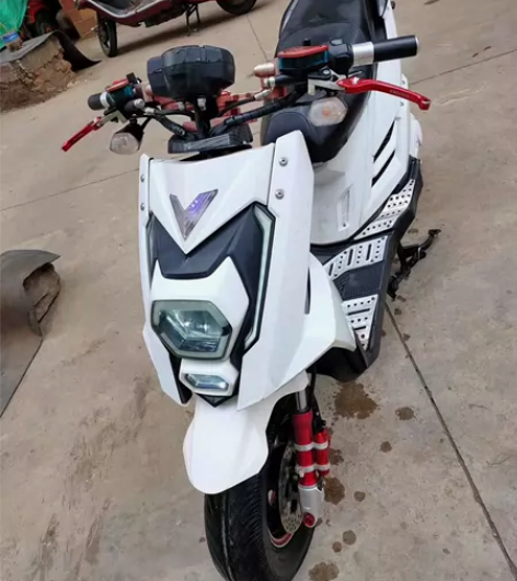 72付32安，巨龙ttx二代，前后大真空胎...