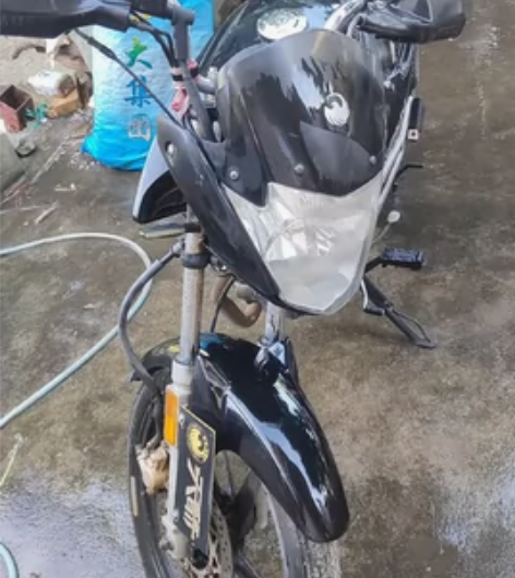 因家中太多车，现闲置出售两台摩托车，都是全...