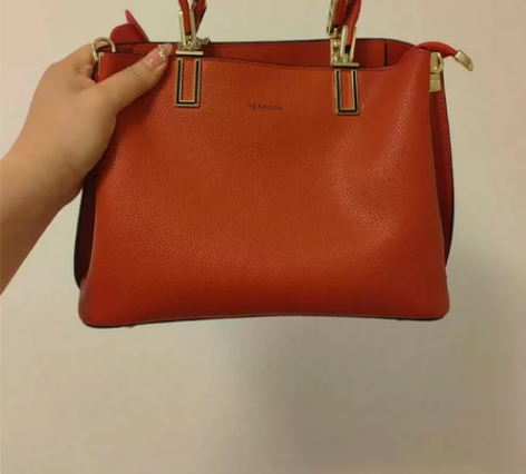 意尔康 9.5新 可议价 感兴趣的话点“我...