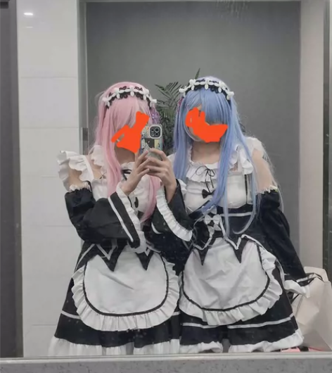 出[拉姆雷姆女仆装] 衣服3套，均为非名家...