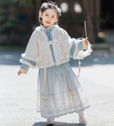 女童汉服汉元素 儿童古装新年拜年服 租赁价...
