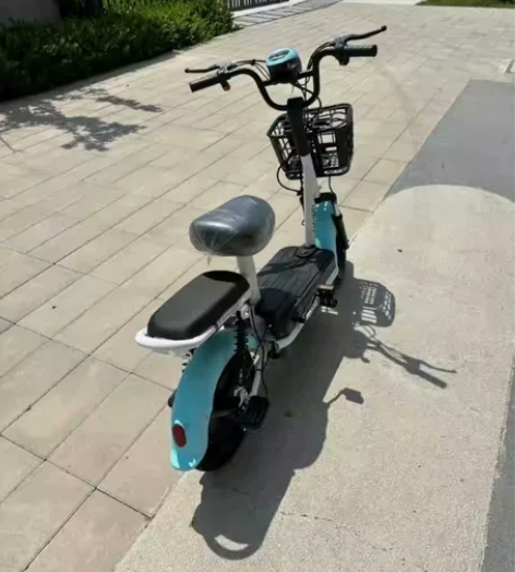 【亏本急售】全新未拆封雅迪爱玛同款电动车男...