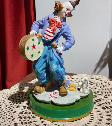 【中古树脂小丑摆件】 做工很是精细的小丑，...