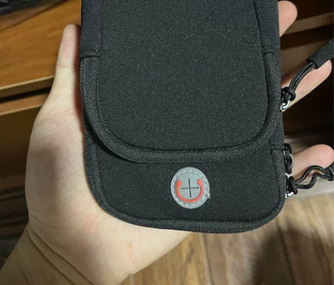 跑步手机臂包全新没用过，外地不包邮 感兴趣...