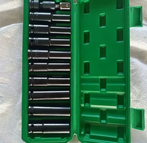 【抢全新包邮】精品套筒11件套塑盒六角电动...